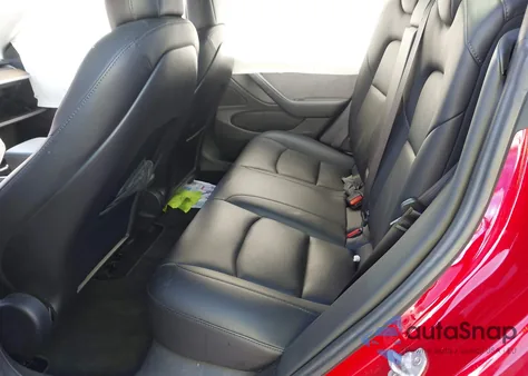 2018 Tesla Model 3 Long Range/Mid Range from USA, damaged, VIN 5YJ3E1EA7JF052671